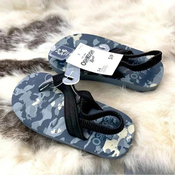 Oshkosh sandals camouflage flip flops - Picture 1 of 3